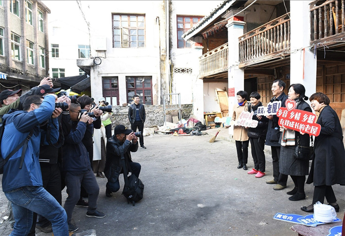 苍南:拍摄“老屋记忆” 定格美好瞬间