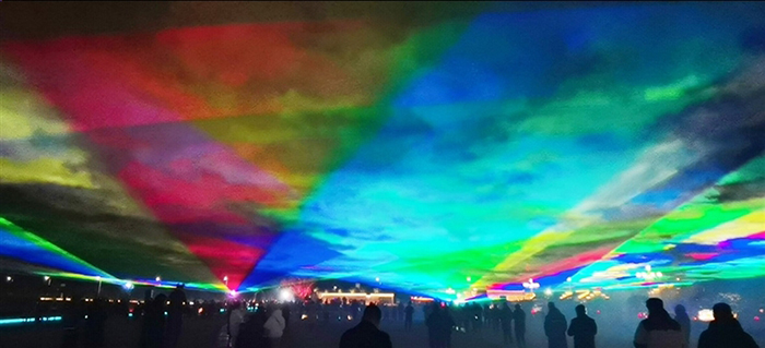 苍南:双魁激光秀 璀璨不夜天