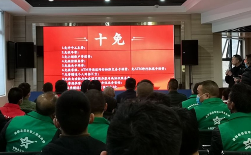 泰顺:发放首批温州军人优待卡