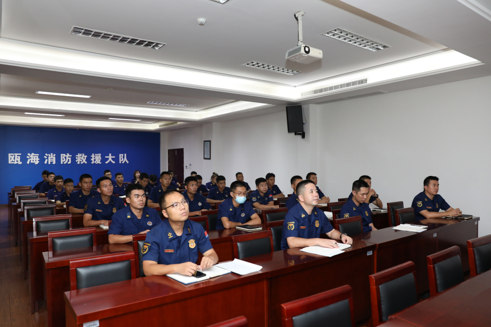 瓯海:交警走进消防队 共筑交通安全线